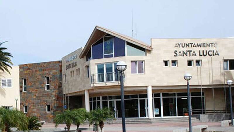 Edificio del Ayuntamiento de Santa Lucía de Tirajana (Foto TA)